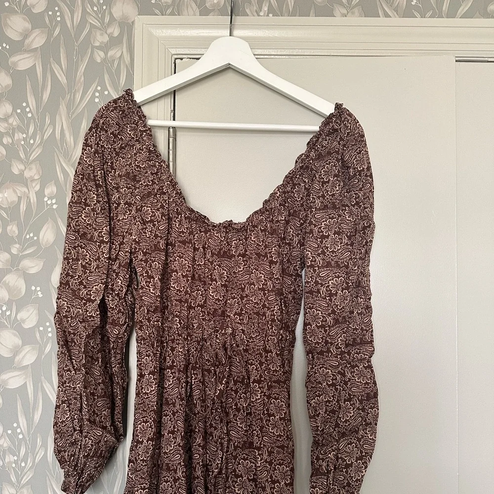 Slow Sunday Brown Paisley Dress - Picture 2 of 4